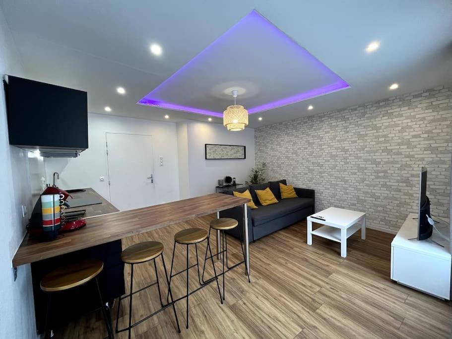Moderne Appartement - Gare - Centre-Ville ルマン エクステリア 写真