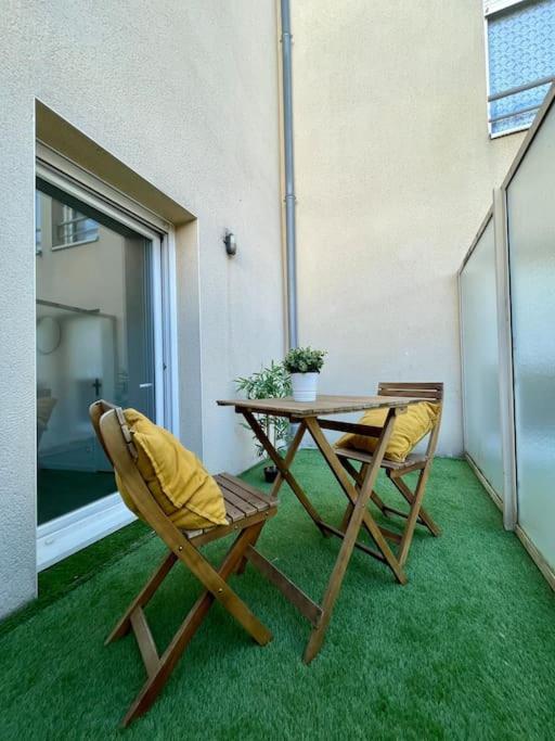 Moderne Appartement - Gare - Centre-Ville ルマン エクステリア 写真